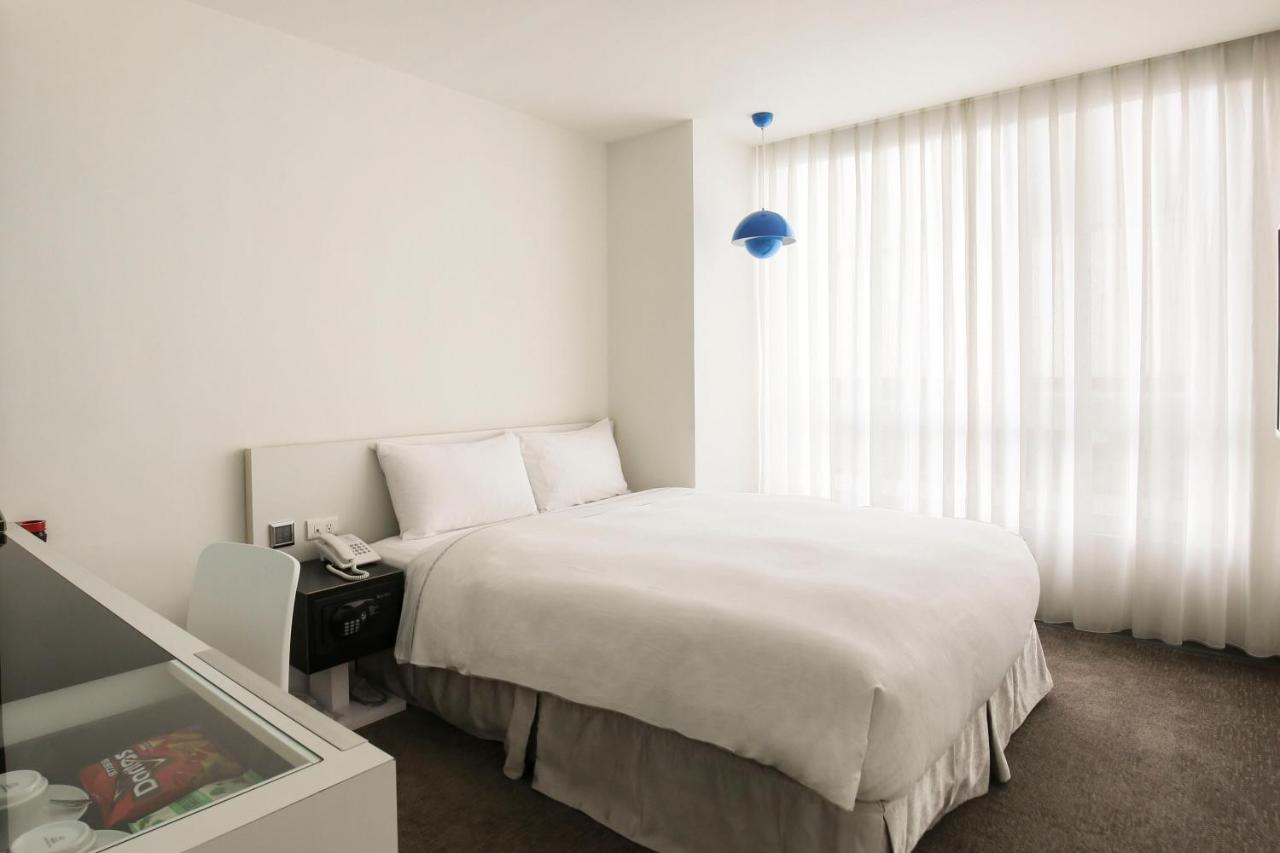 Cityinn Hotel Taipei Station Branch III Экстерьер фото
