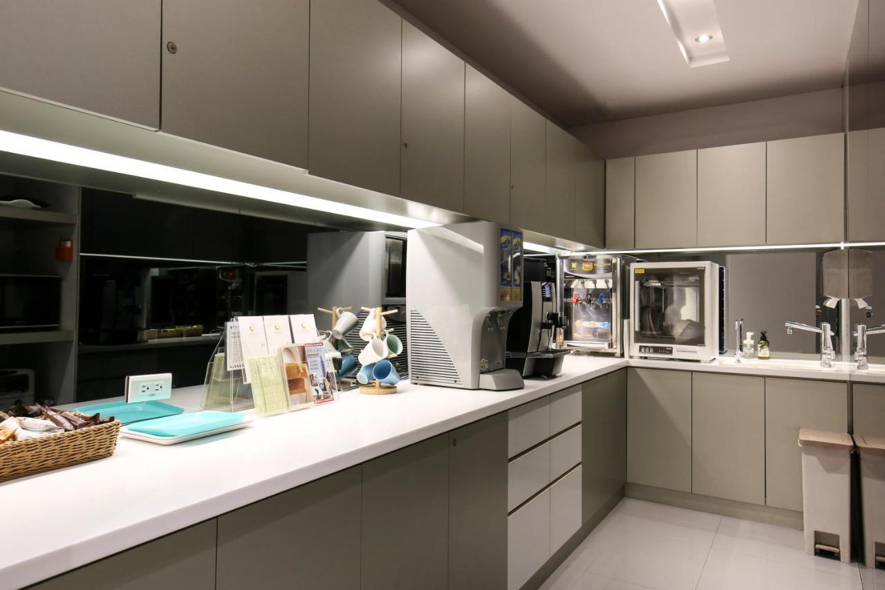 Cityinn Hotel Taipei Station Branch III Экстерьер фото
